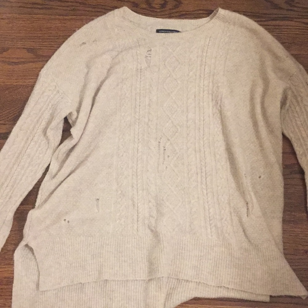 american eagle sweater!
